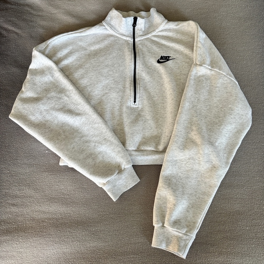 Nike Women's Sportswear Essential Fleece Crop ½ Zip Sweatshirt - S